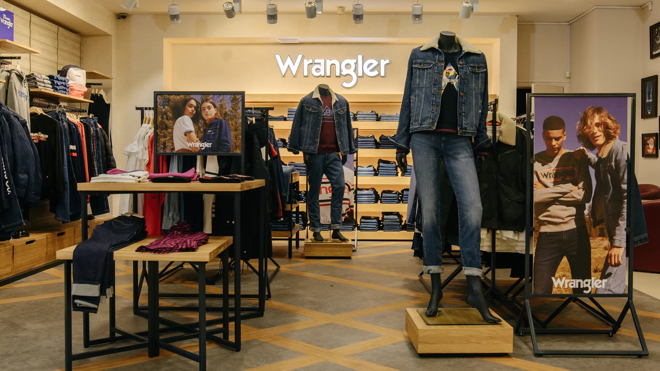 Корнер Wrangler в Брянске - 2