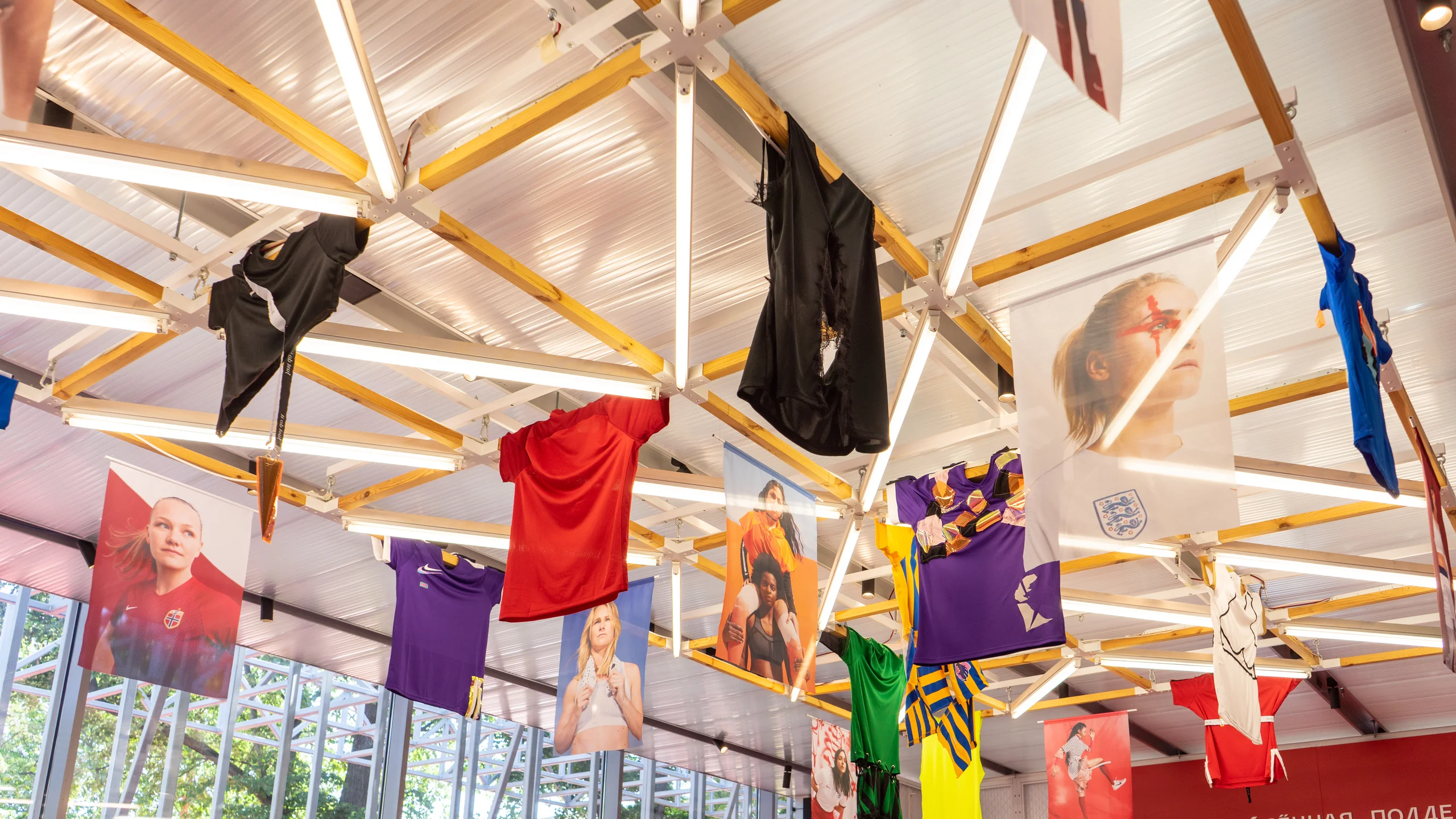 Дизайн студия к ЧМ19 в Nike Box - 4